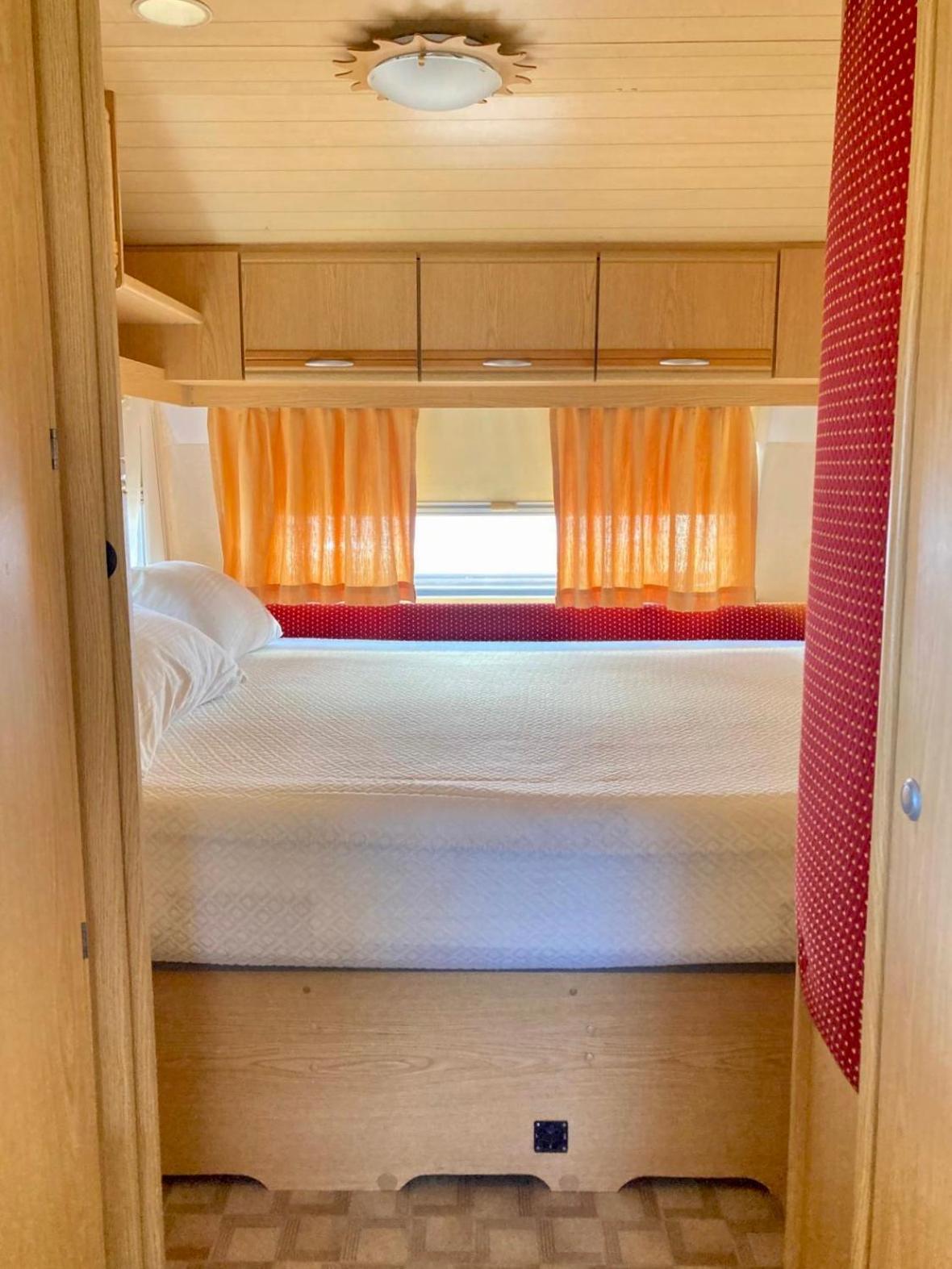 Camping Cala D'Ostia Пула Екстериор снимка