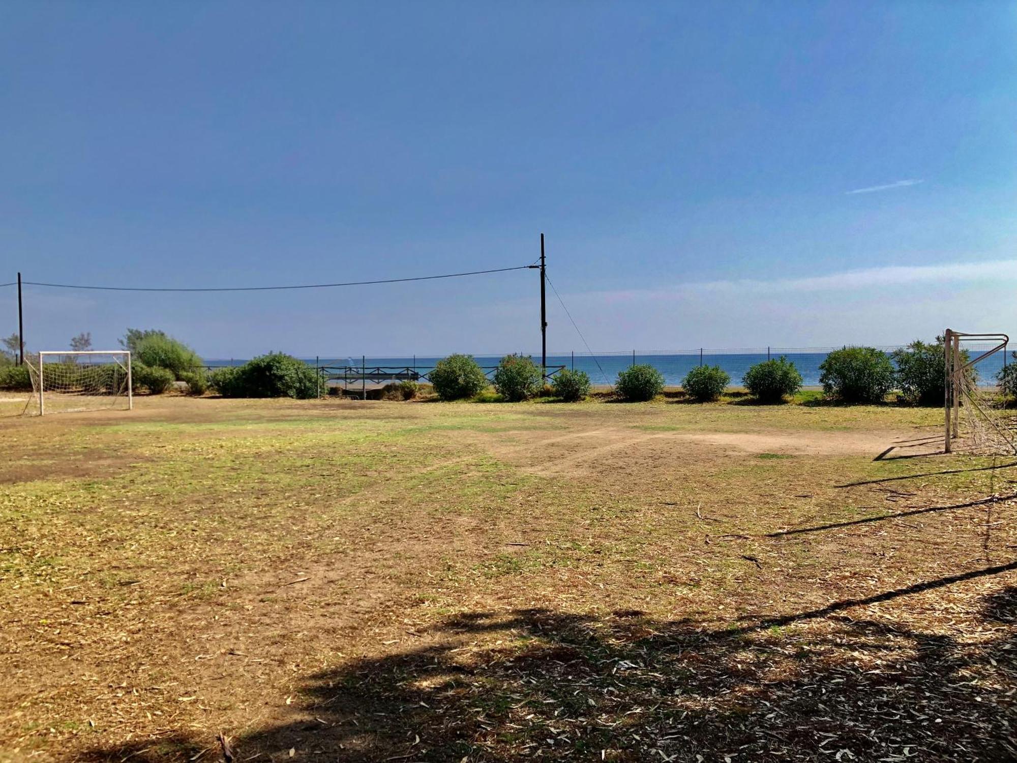Camping Cala D'Ostia Пула Екстериор снимка