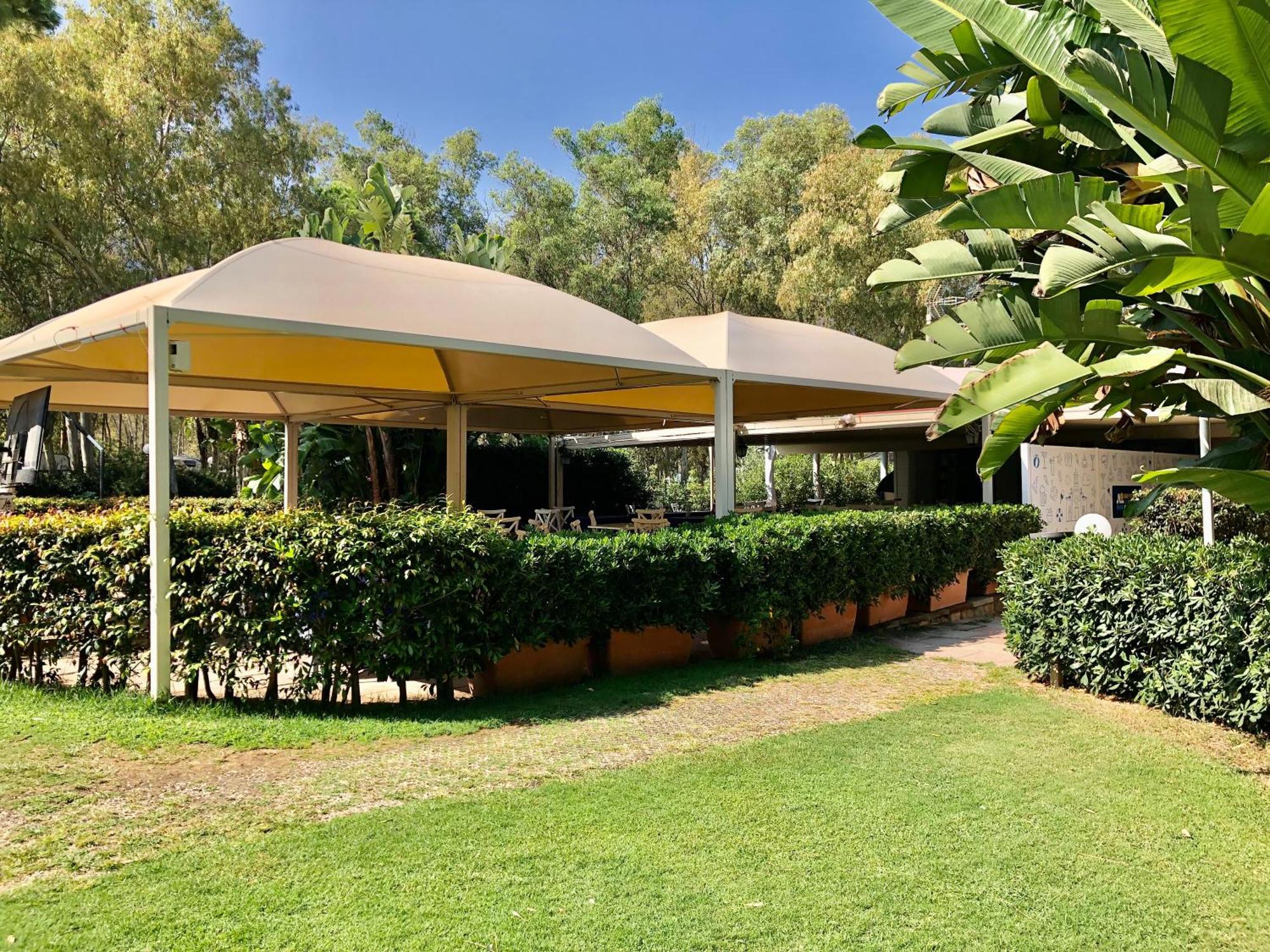 Camping Cala D'Ostia Пула Екстериор снимка