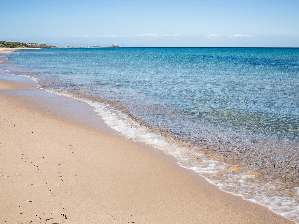 Camping Cala D'Ostia Пула Екстериор снимка