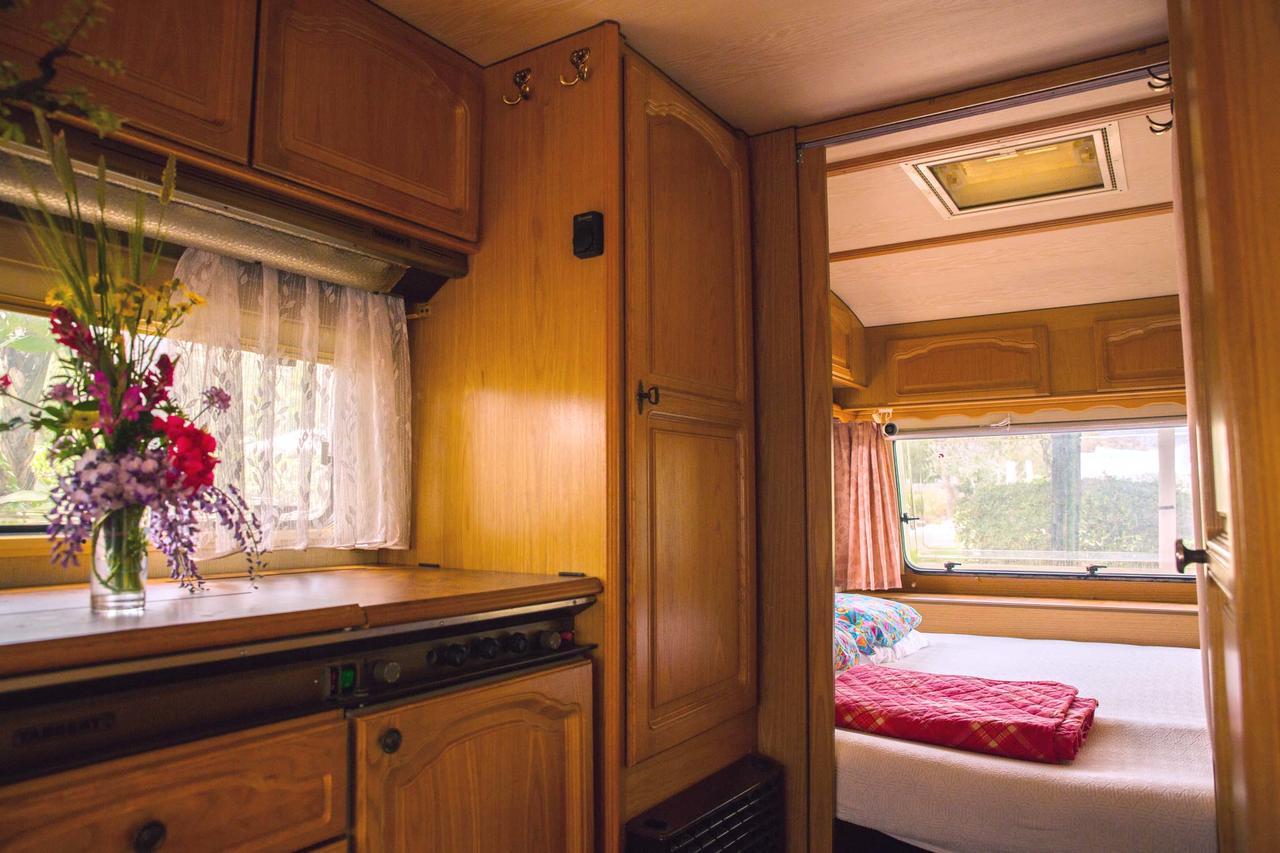 Camping Cala D'Ostia Пула Екстериор снимка