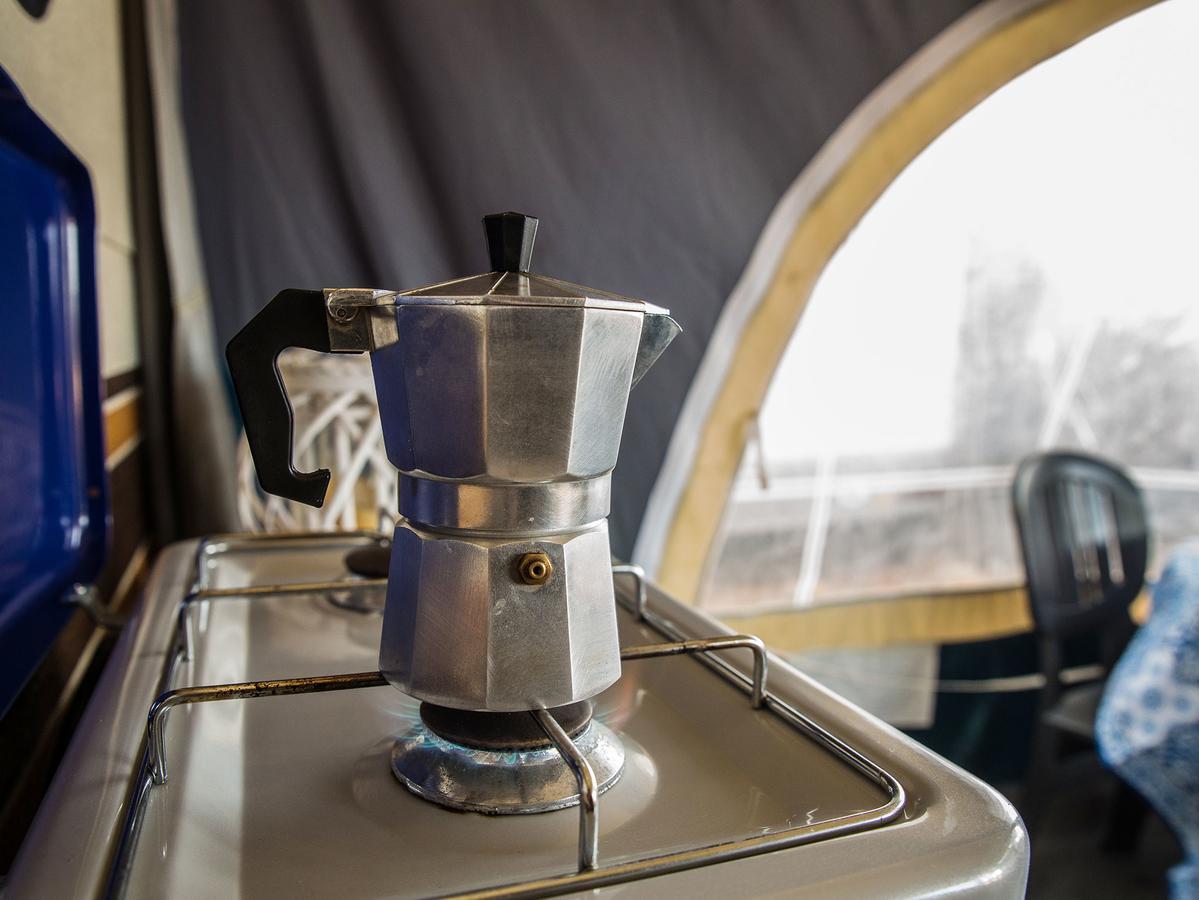 Camping Cala D'Ostia Пула Екстериор снимка