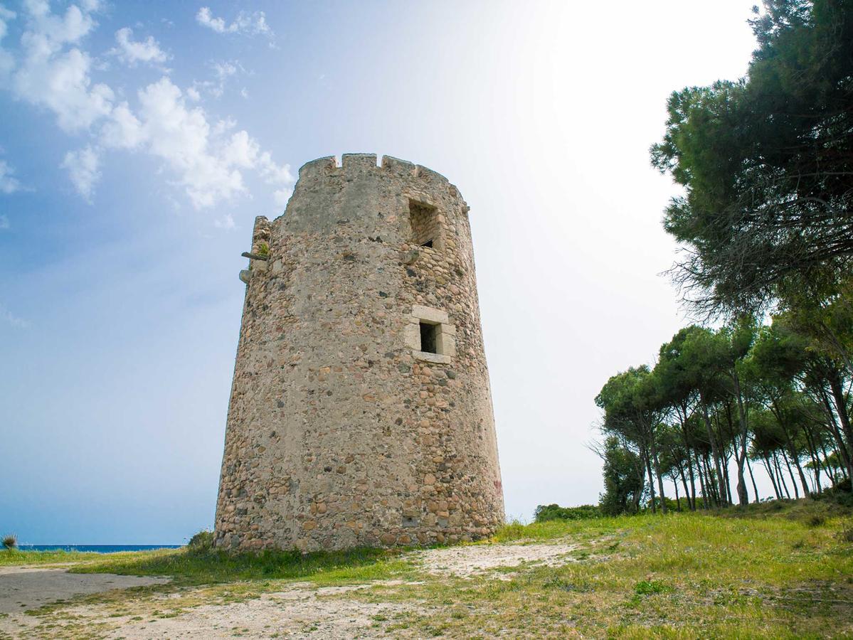 Camping Cala D'Ostia Пула Екстериор снимка